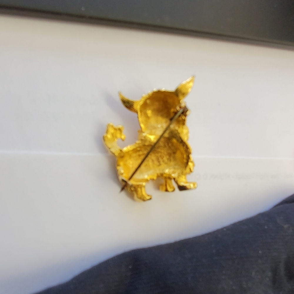 Pin - Picture 3 of 3